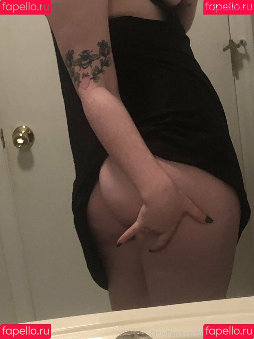 The.bunny.bee Onlyfans Photo Gallery 