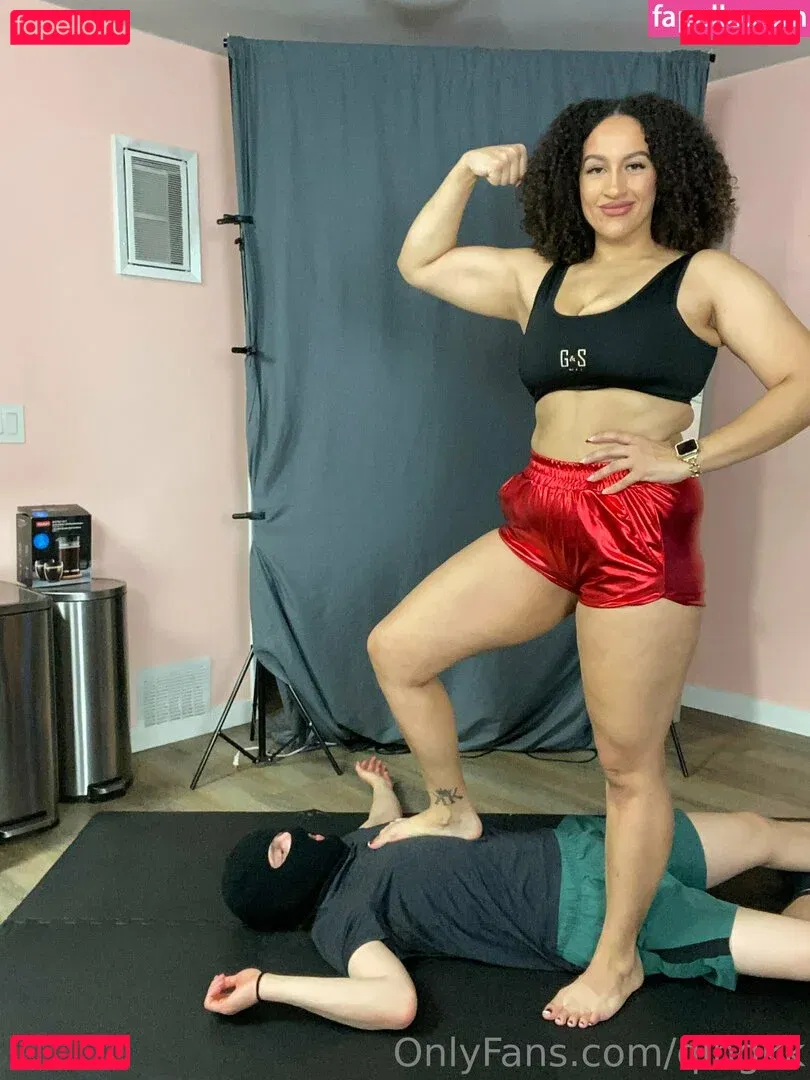 qingkk Onlyfans Photo Gallery 