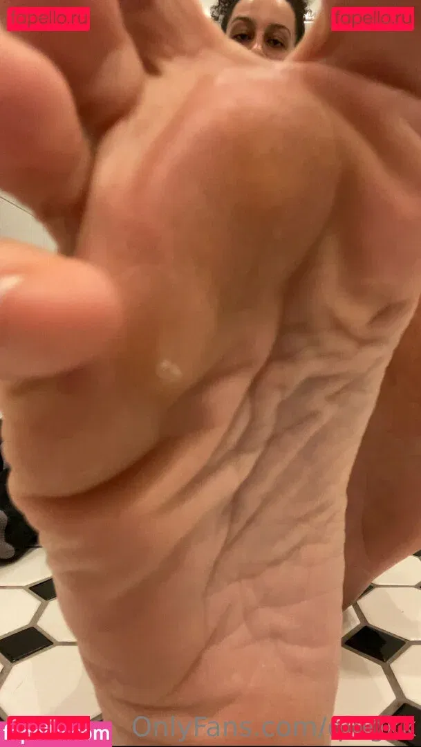 qingkk Onlyfans Photo Gallery 