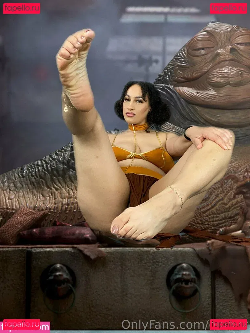 qingkk Onlyfans Photo Gallery 