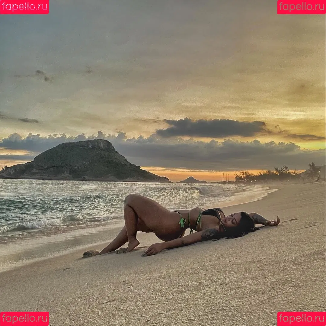 Stephanie Silveira Onlyfans Photo Gallery 
