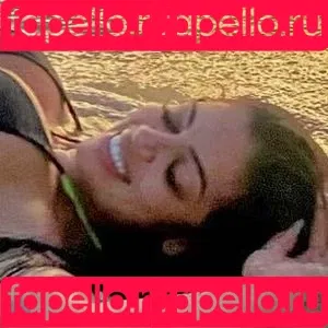 Stephanie Silveira Onlyfans Photo Gallery 