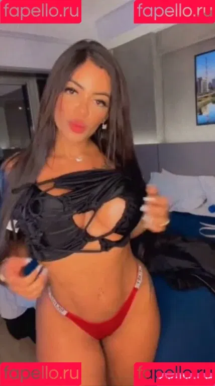 Stephanie Silveira Onlyfans Photo Gallery 