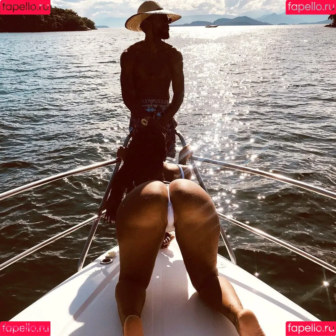 Stephanie Silveira Onlyfans Photo Gallery 