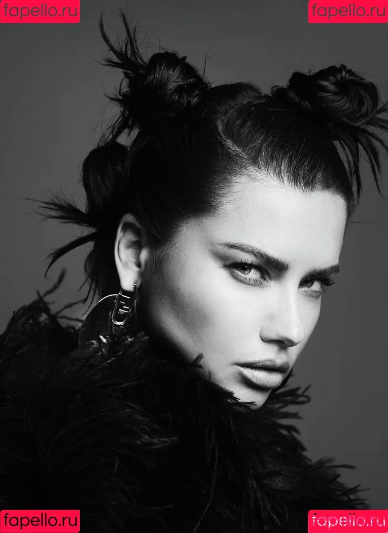 Adriana Lima Onlyfans Photo Gallery 
