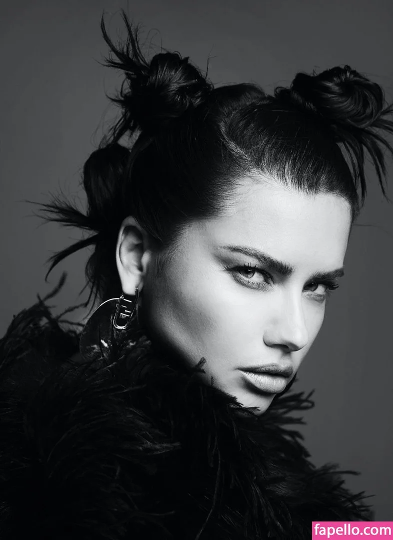 Adriana Lima Onlyfans Photo Gallery 
