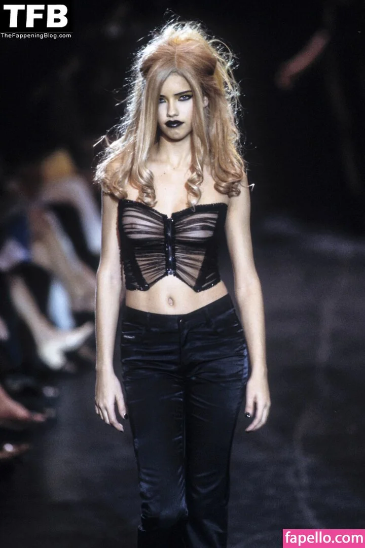 Adriana Lima Onlyfans Photo Gallery 