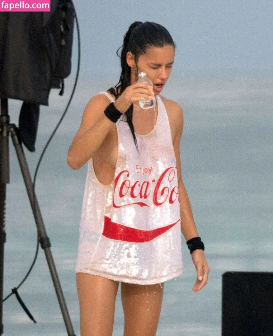 Adriana Lima Onlyfans Photo Gallery 