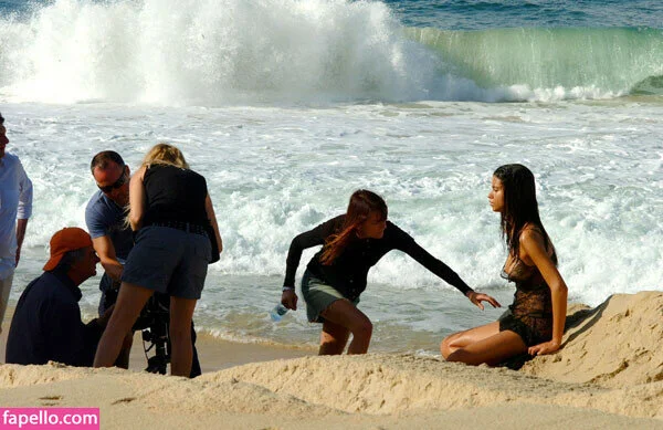 Adriana Lima Onlyfans Photo Gallery 