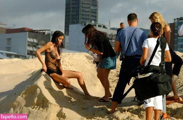 Adriana Lima Onlyfans Photo Gallery 