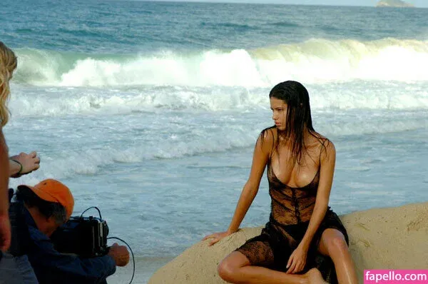 Adriana Lima Onlyfans Photo Gallery 