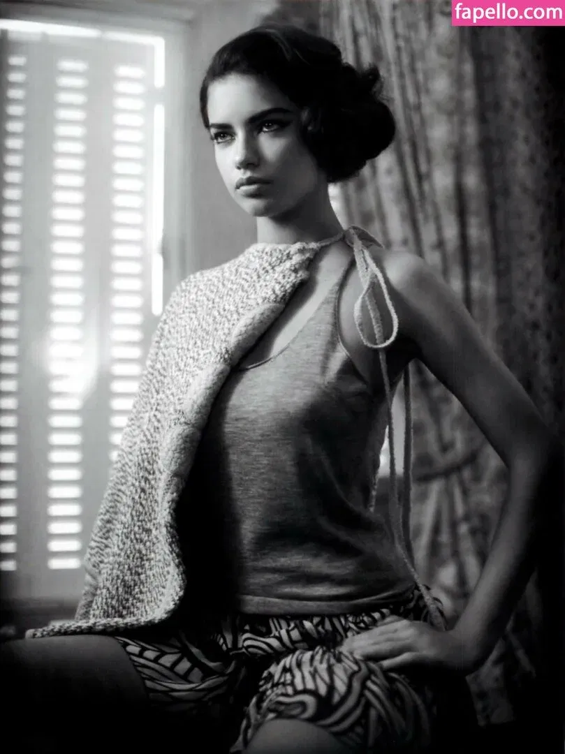 Adriana Lima Onlyfans Photo Gallery 