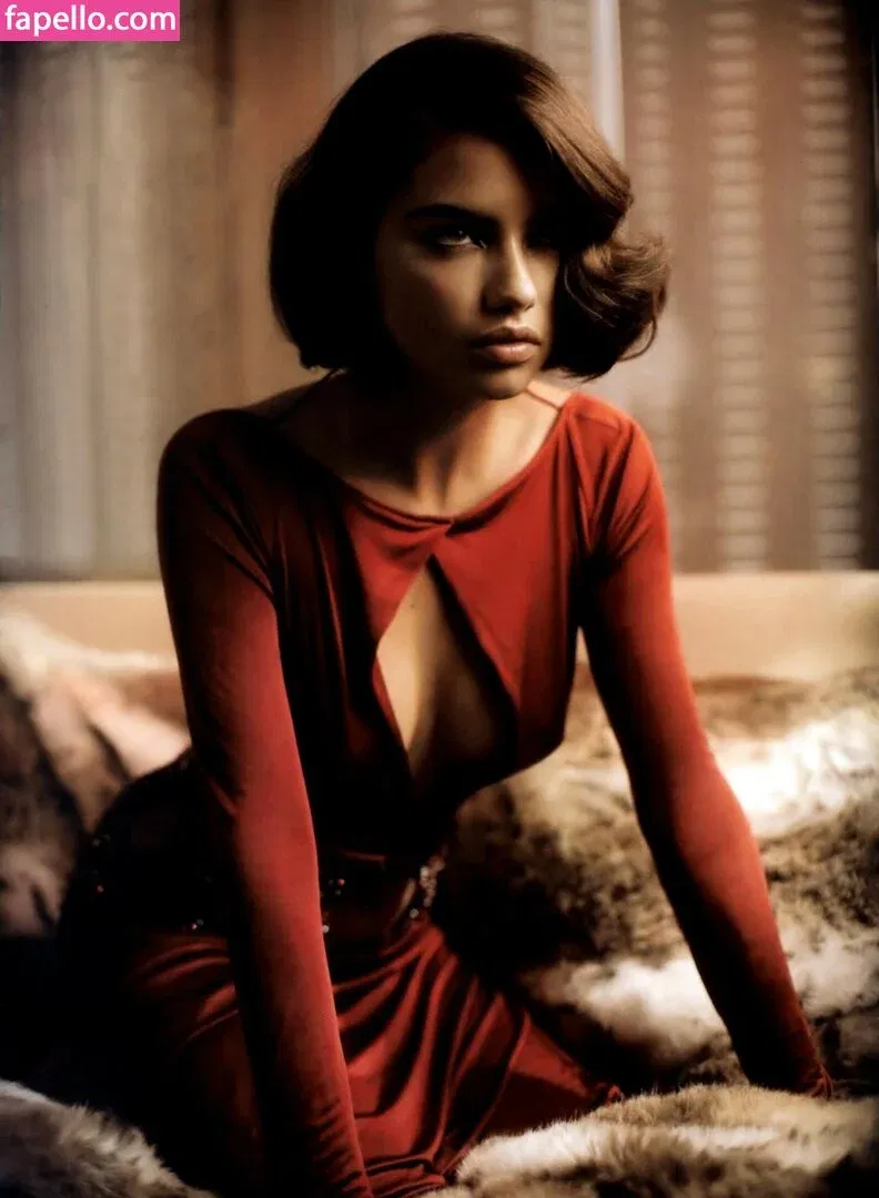 Adriana Lima Onlyfans Photo Gallery 