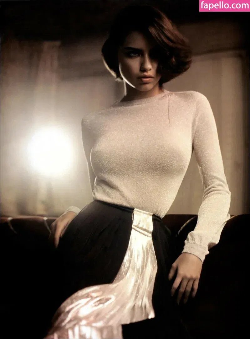 Adriana Lima Onlyfans Photo Gallery 