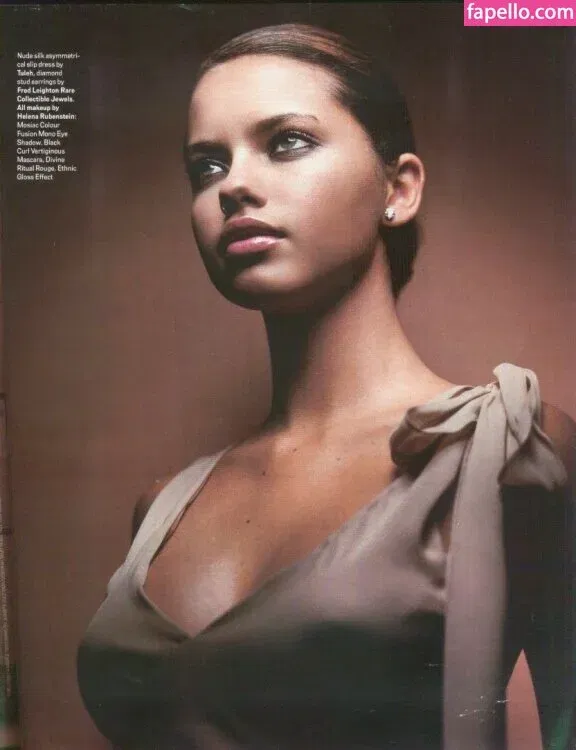 Adriana Lima Onlyfans Photo Gallery 