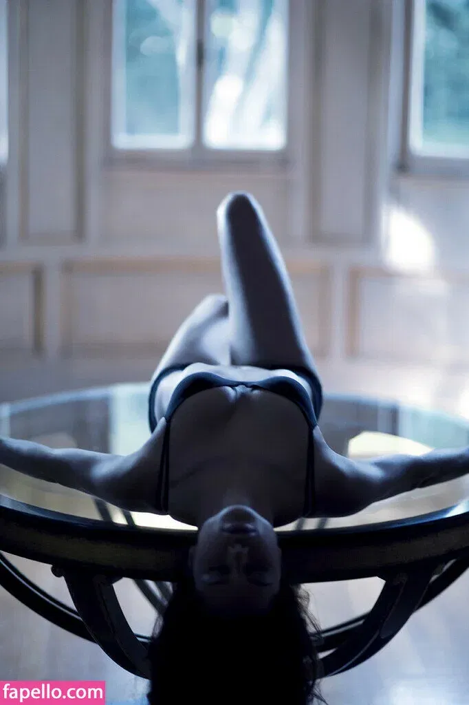 Adriana Lima Onlyfans Photo Gallery 