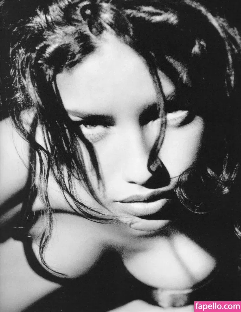 Adriana Lima Onlyfans Photo Gallery 