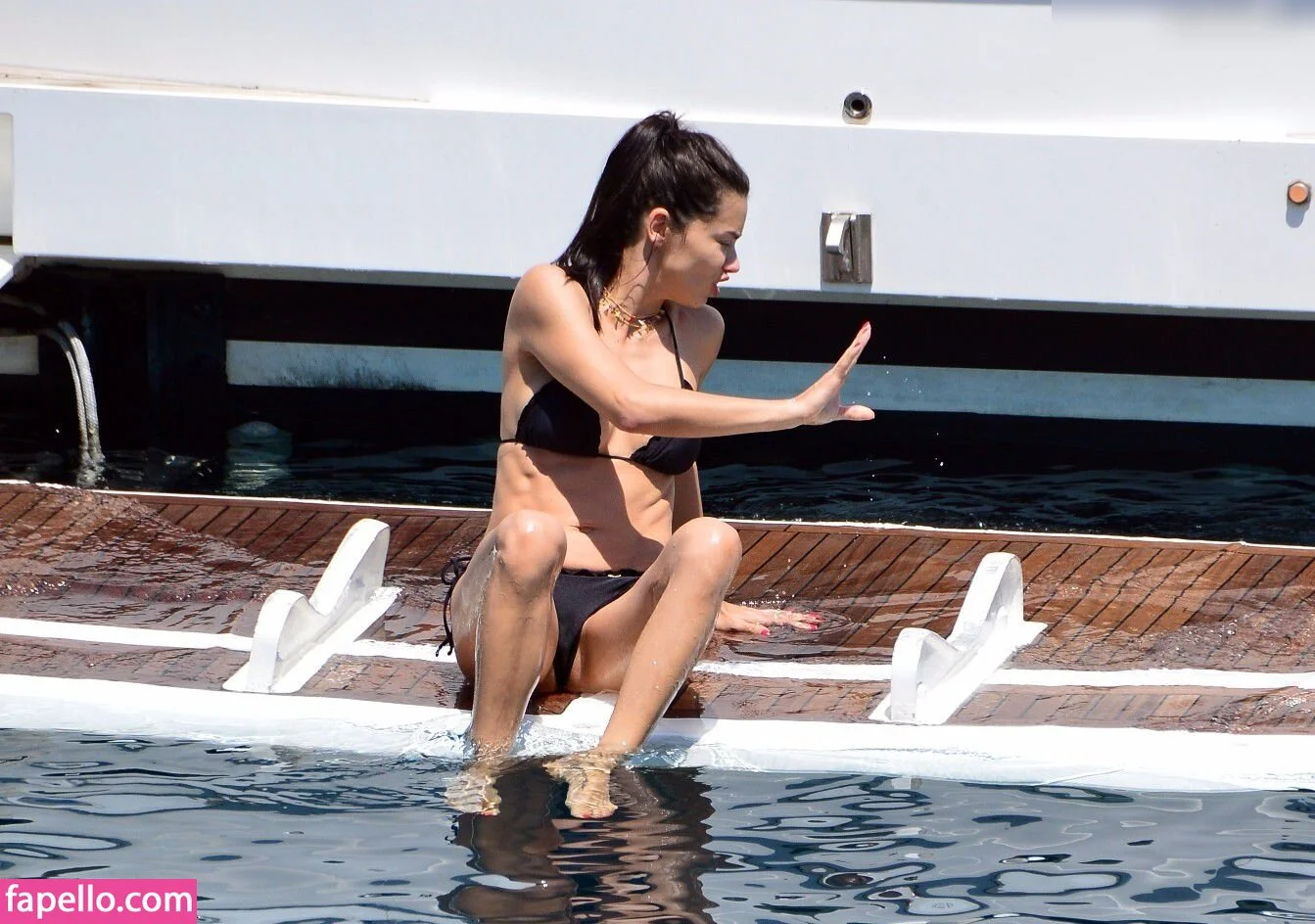 Adriana Lima Onlyfans Photo Gallery 