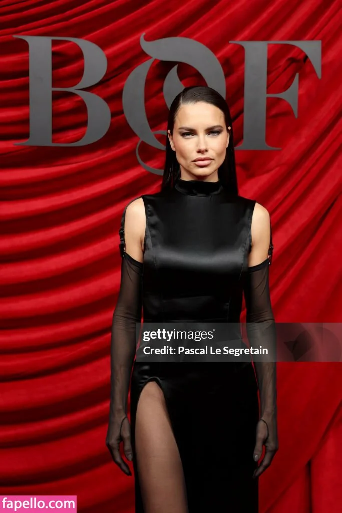 Adriana Lima Onlyfans Photo Gallery 