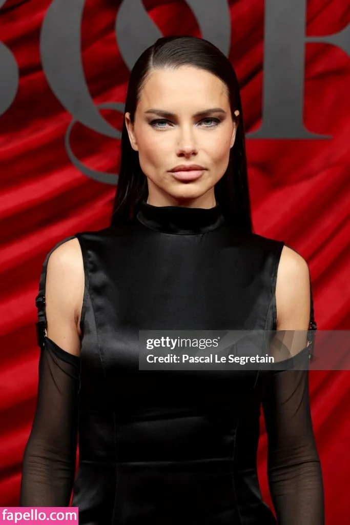 Adriana Lima Onlyfans Photo Gallery 