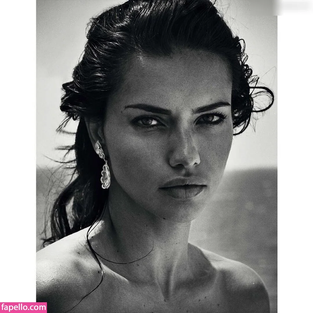 Adriana Lima Onlyfans Photo Gallery 