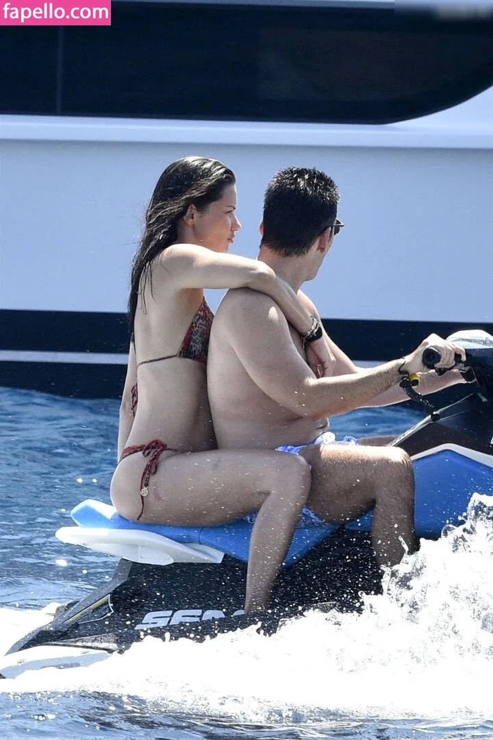 Adriana Lima Onlyfans Photo Gallery 