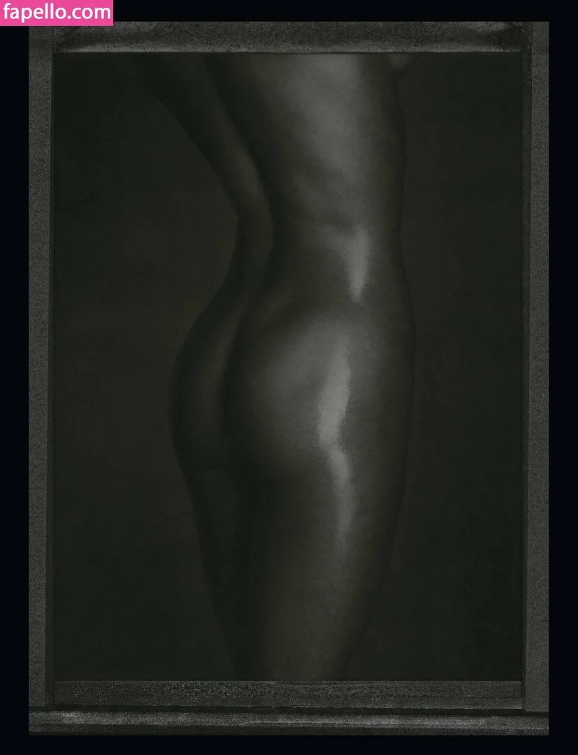 Adriana Lima Onlyfans Photo Gallery 