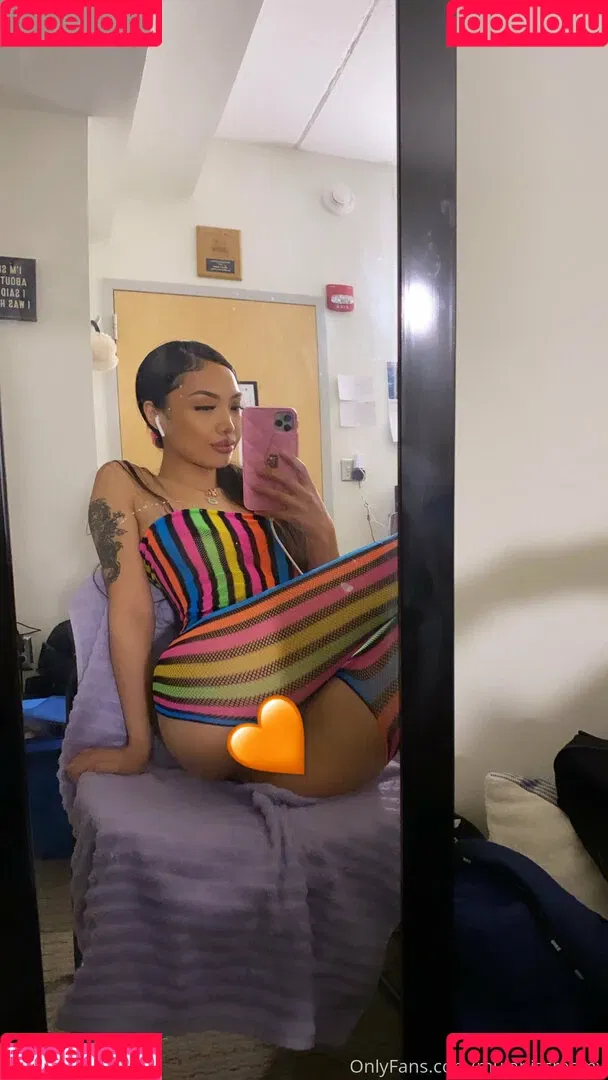 wetaja Onlyfans Photo Gallery 