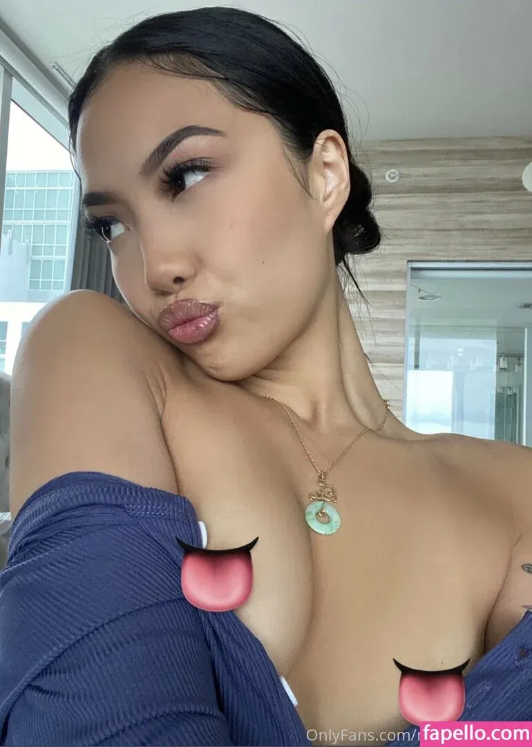 wetaja Onlyfans Photo Gallery 