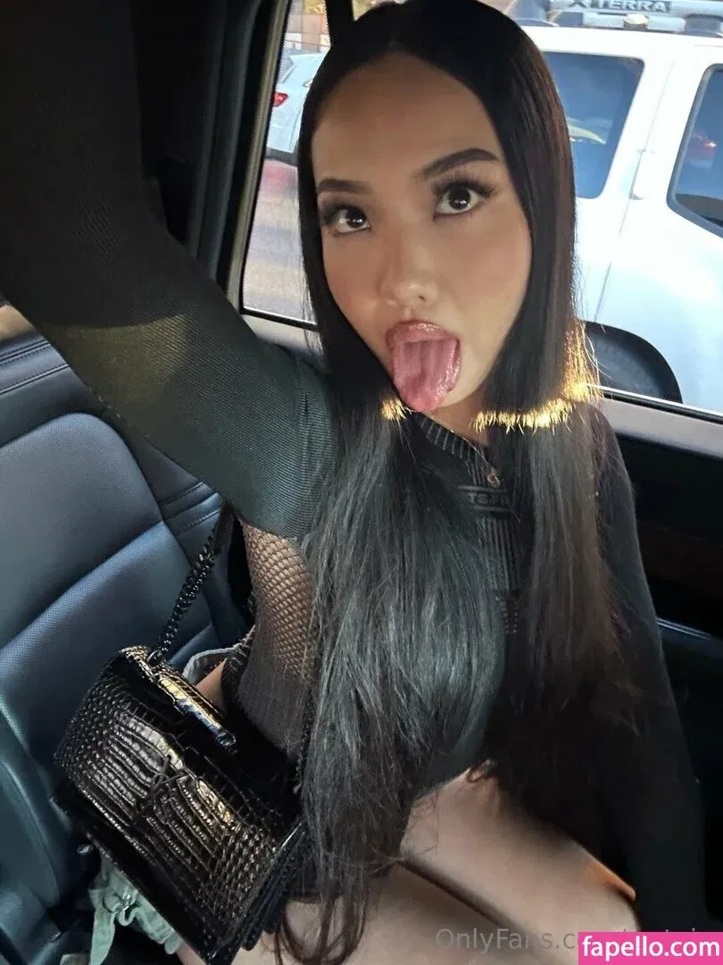 wetaja Onlyfans Photo Gallery 