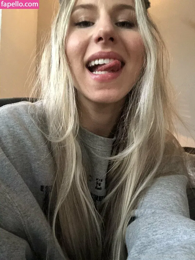 Hayleex Onlyfans Photo Gallery 