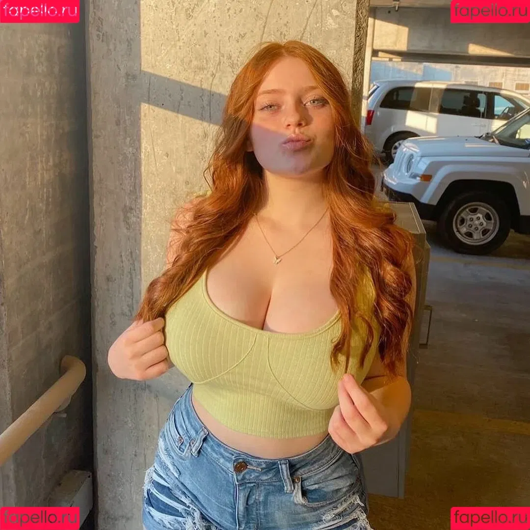 Claudia Onlyfans Photo Gallery 