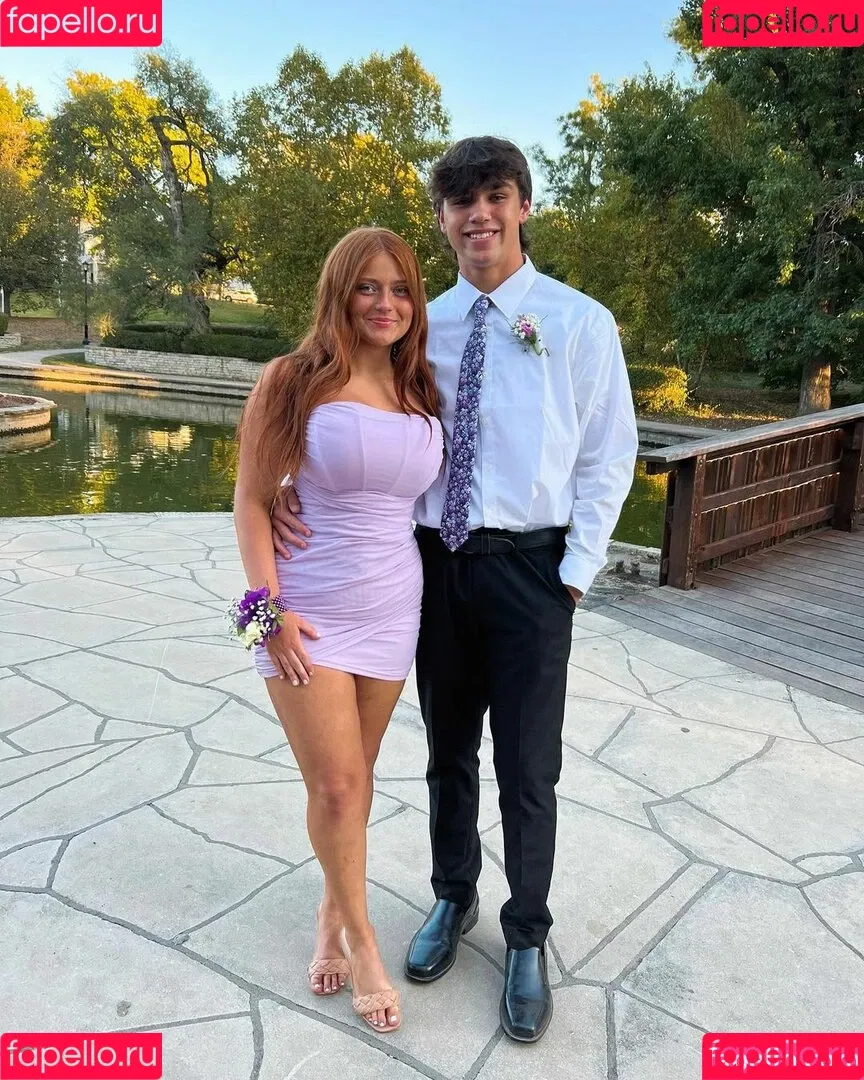 Claudia Onlyfans Photo Gallery 