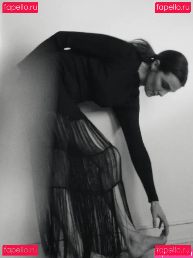 Rachel Weisz Onlyfans Photo Gallery 