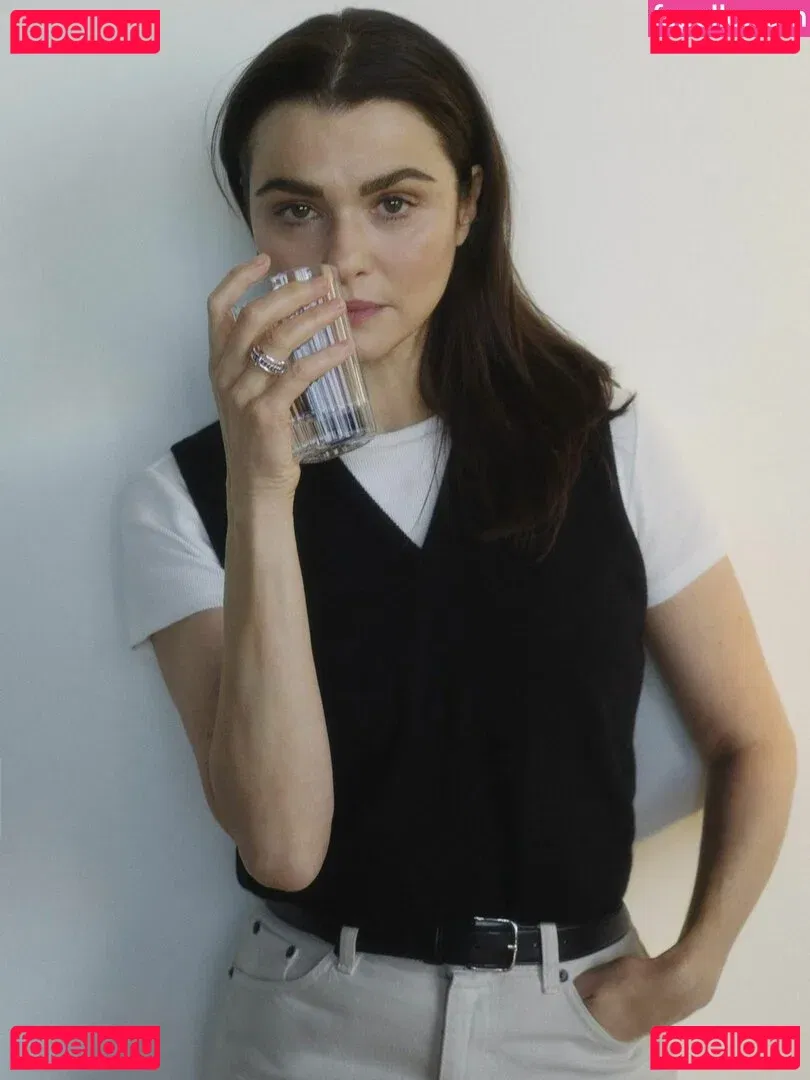 Rachel Weisz Onlyfans Photo Gallery 