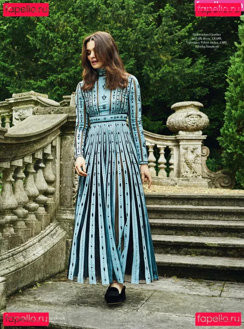 Rachel Weisz Onlyfans Photo Gallery 