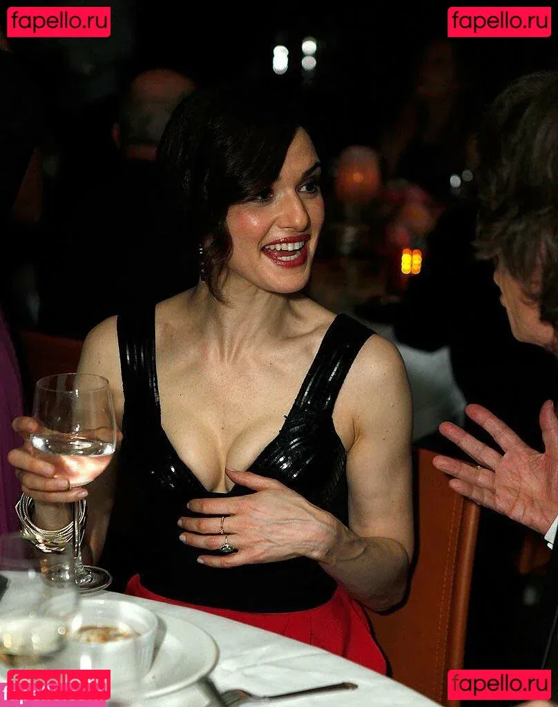 Rachel Weisz Onlyfans Photo Gallery 