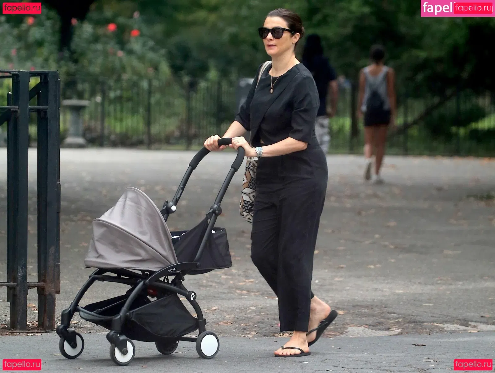 Rachel Weisz Onlyfans Photo Gallery 