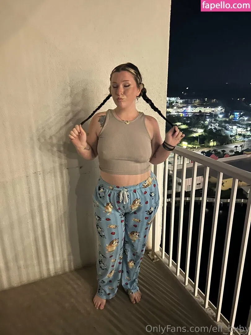 elfbxby Onlyfans Photo Gallery 