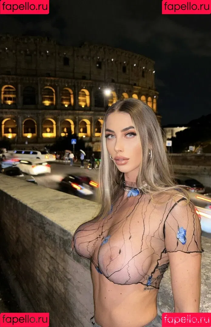 Eve Menta Onlyfans Photo Gallery 