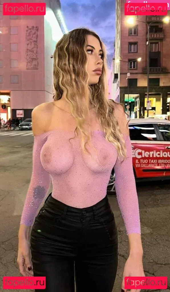 Eve Menta Onlyfans Photo Gallery 