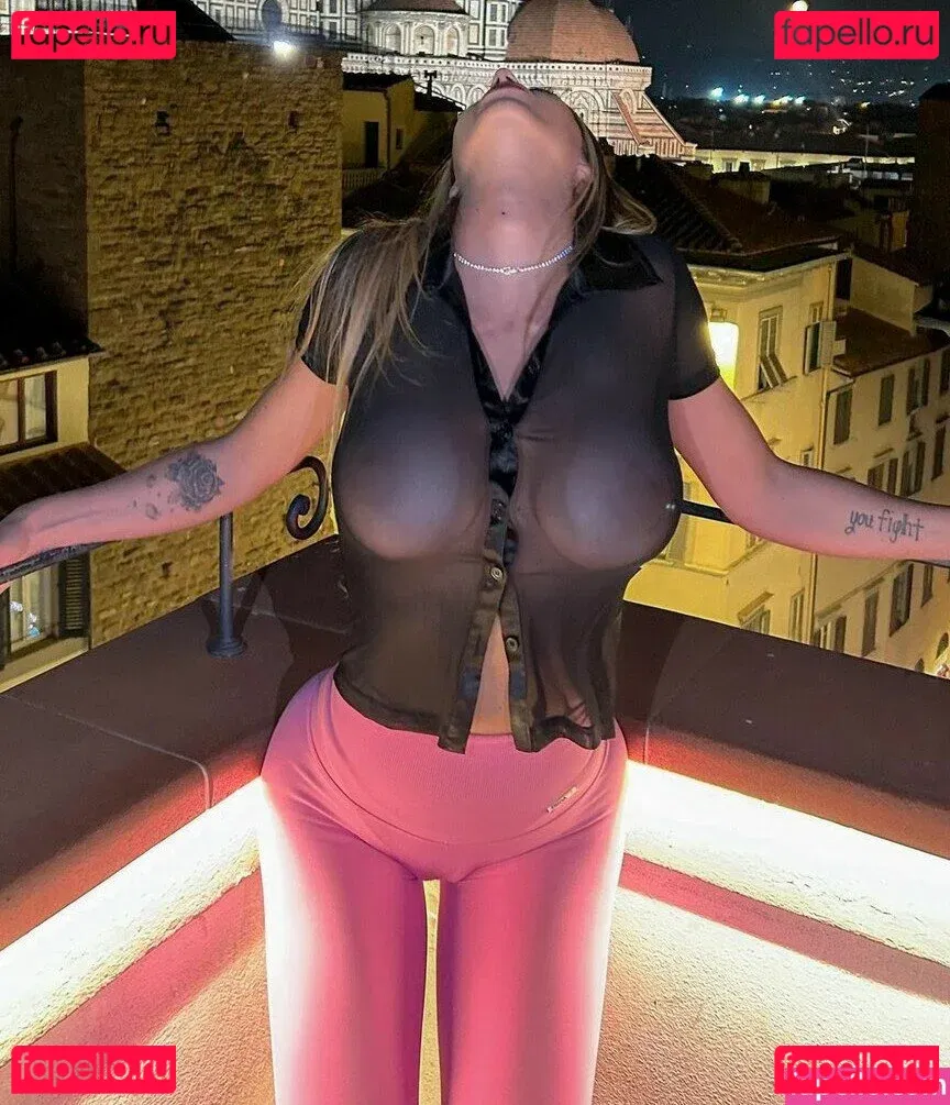 Eve Menta Onlyfans Photo Gallery 