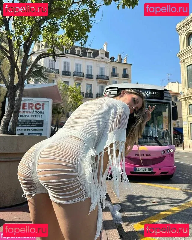 Eve Menta Onlyfans Photo Gallery 