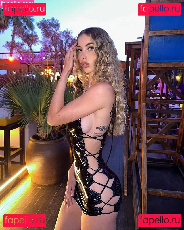 Eve Menta Onlyfans Photo Gallery 