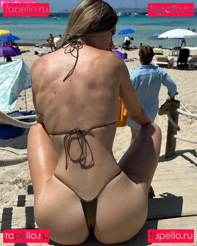 Eve Menta Onlyfans Photo Gallery 