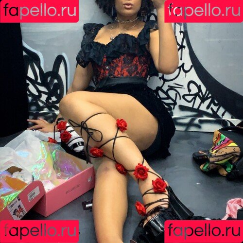 Varsenex Onlyfans Photo Gallery 