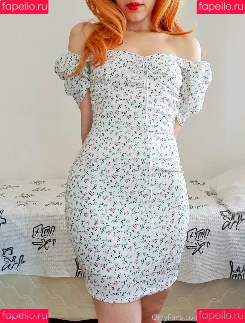 miawaifuvip Onlyfans Photo Gallery 