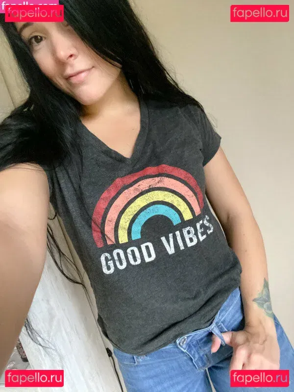 starrleaf Onlyfans Photo Gallery 