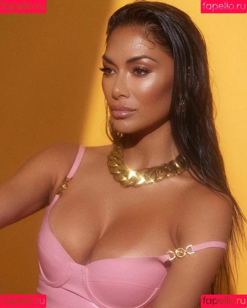 Nicole Scherzinger Onlyfans Photo Gallery 
