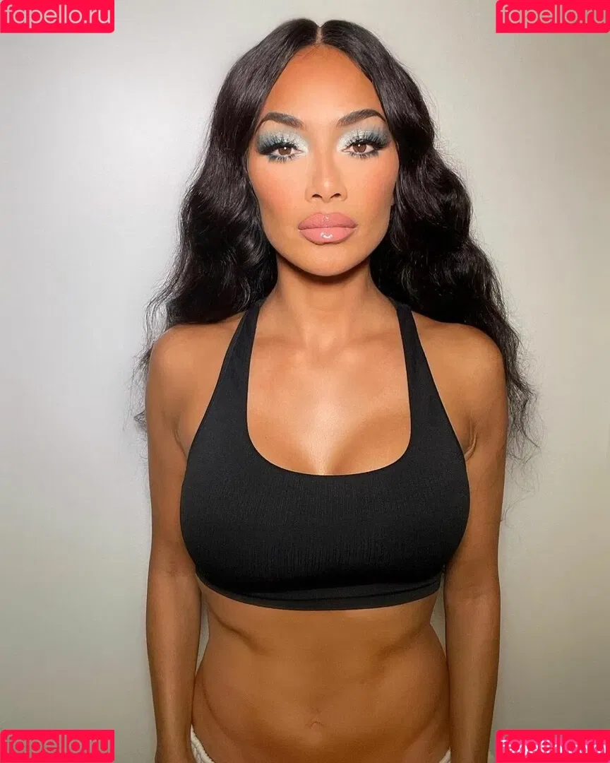 Nicole Scherzinger Onlyfans Photo Gallery 